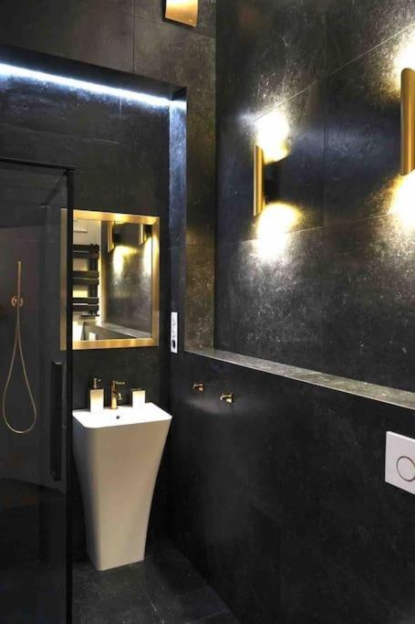 Apartament Glamour Prywatne Jacuzzi Starowislna Красков Екстериор снимка