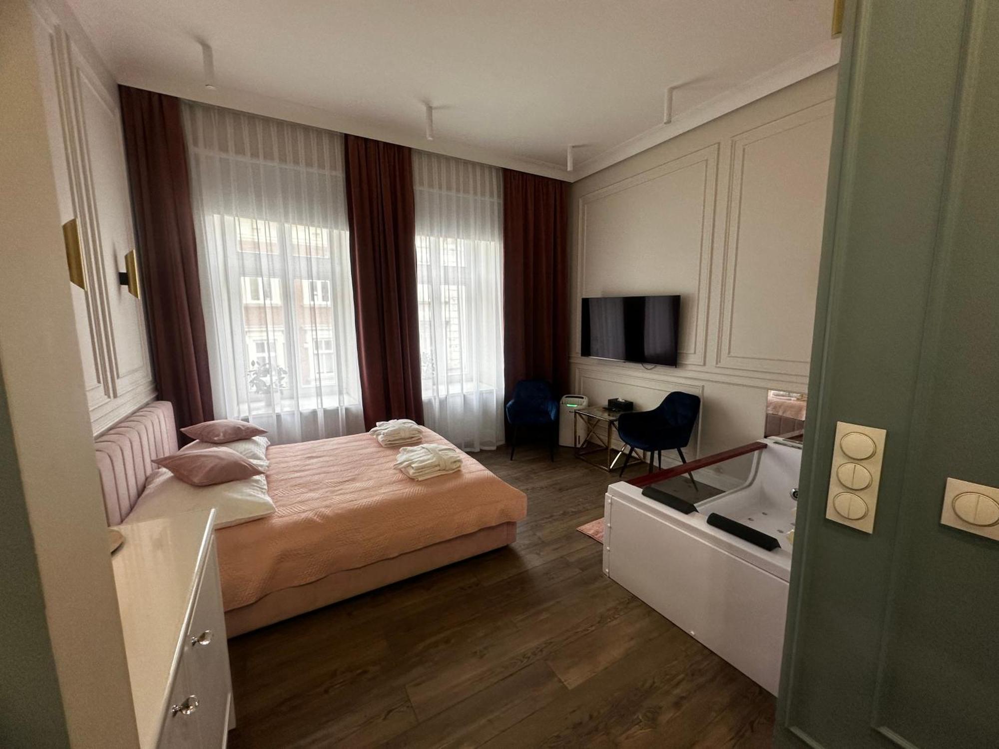 Apartament Glamour Prywatne Jacuzzi Starowislna Красков Екстериор снимка