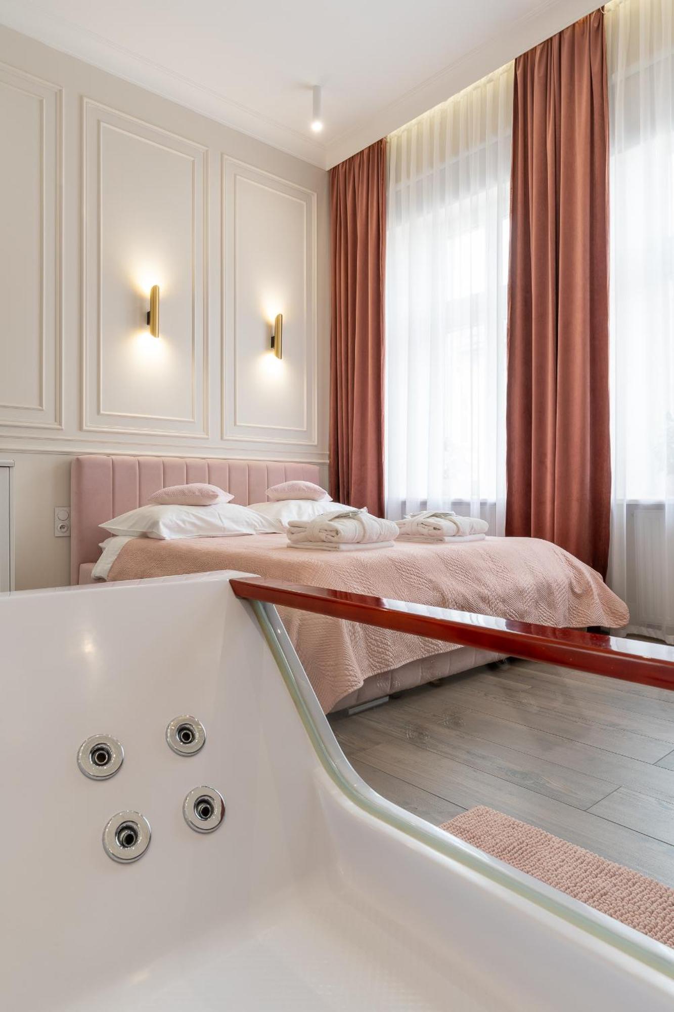 Apartament Glamour Prywatne Jacuzzi Starowislna Красков Екстериор снимка